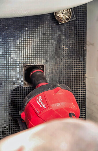 https://blockeddrainsgosnells.com.au/uploads/2025/07/blocked-shower-drains-49713.jpg